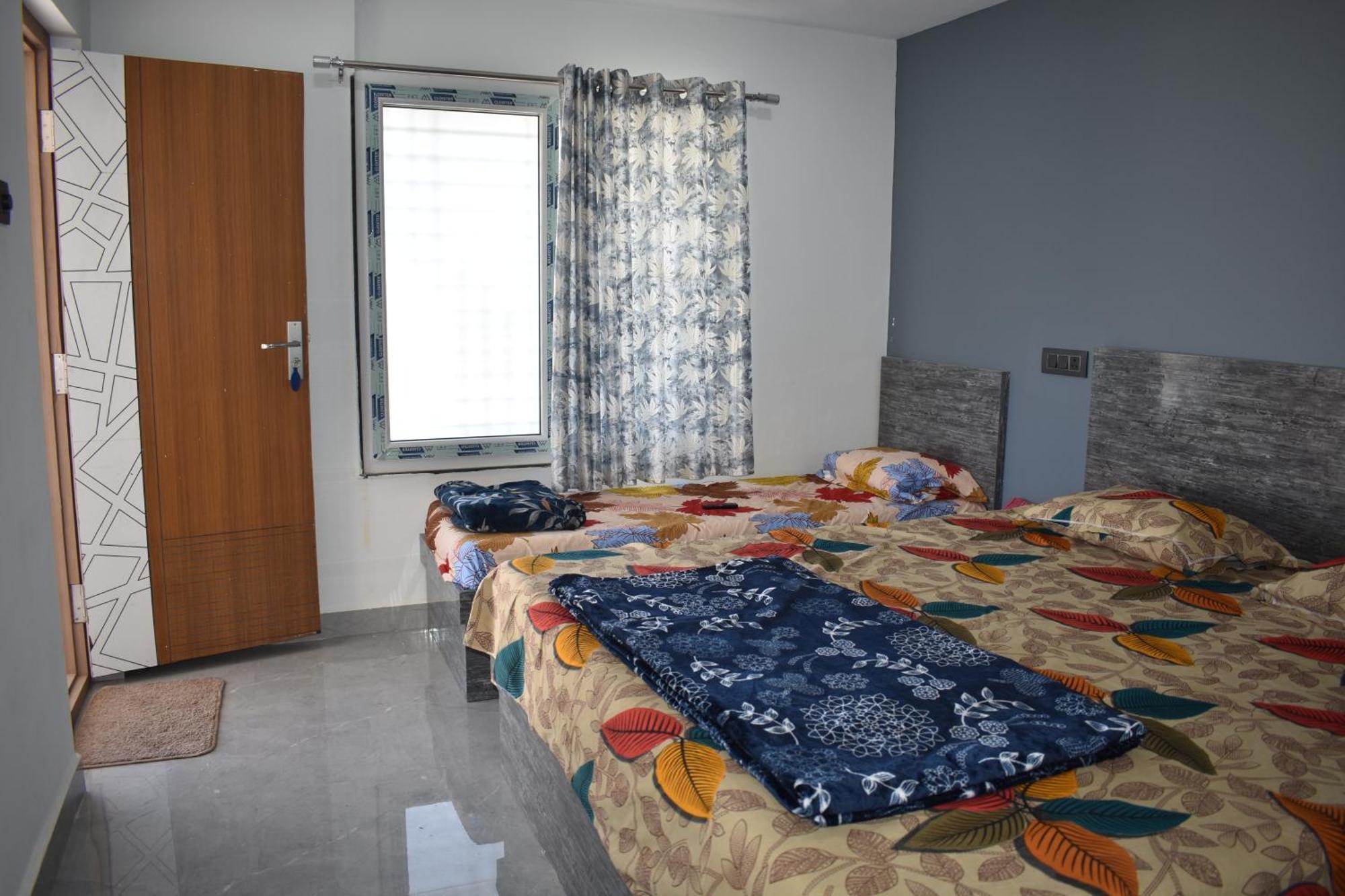 Manoj Homestay Хампи Екстериор снимка